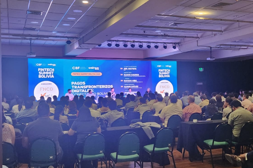 INFOCENTER participó como auspiciador del Fintech Summit Bolivia 2025